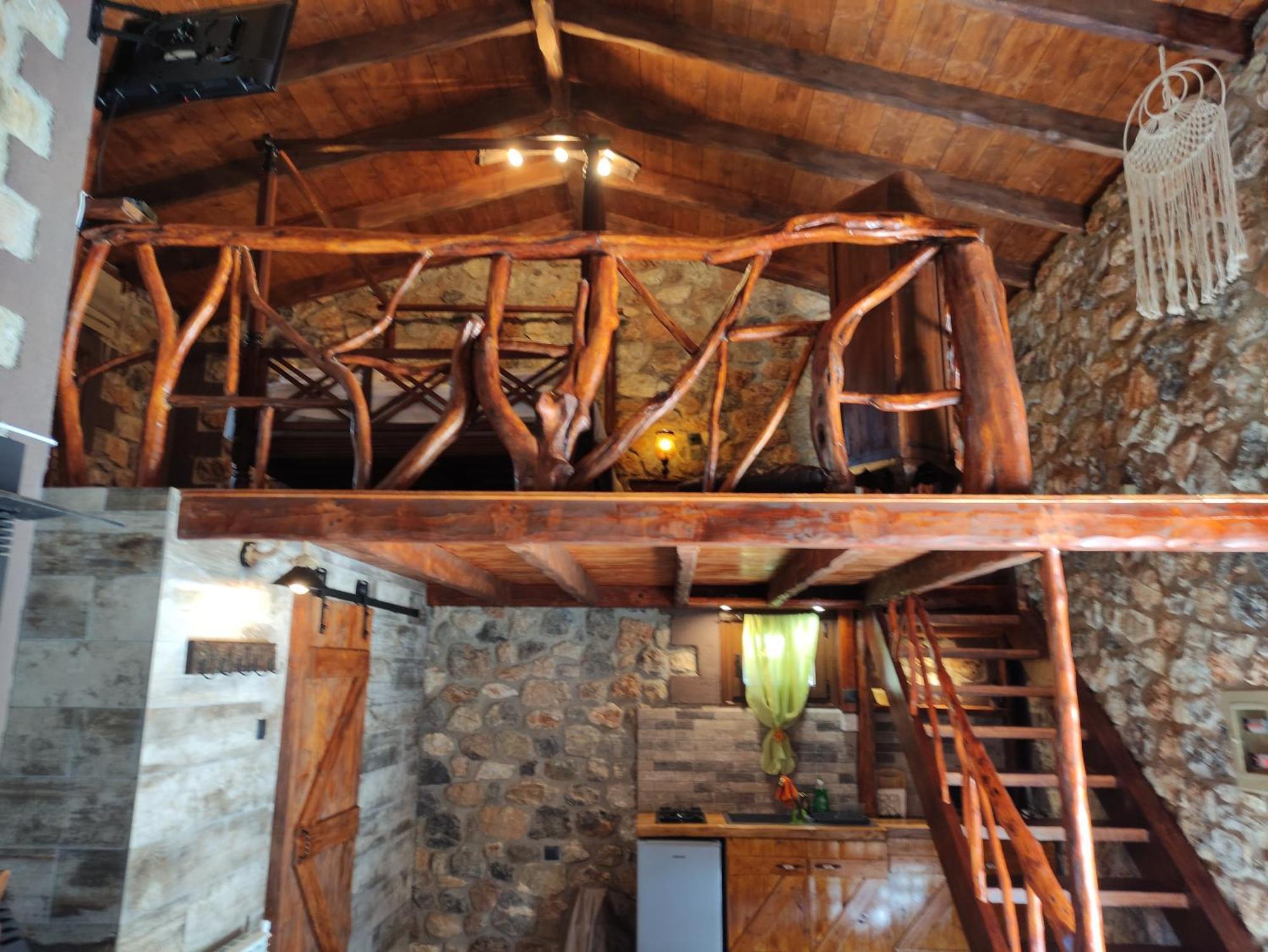 Oneiropagidasuites Kalavryta Chambre photo