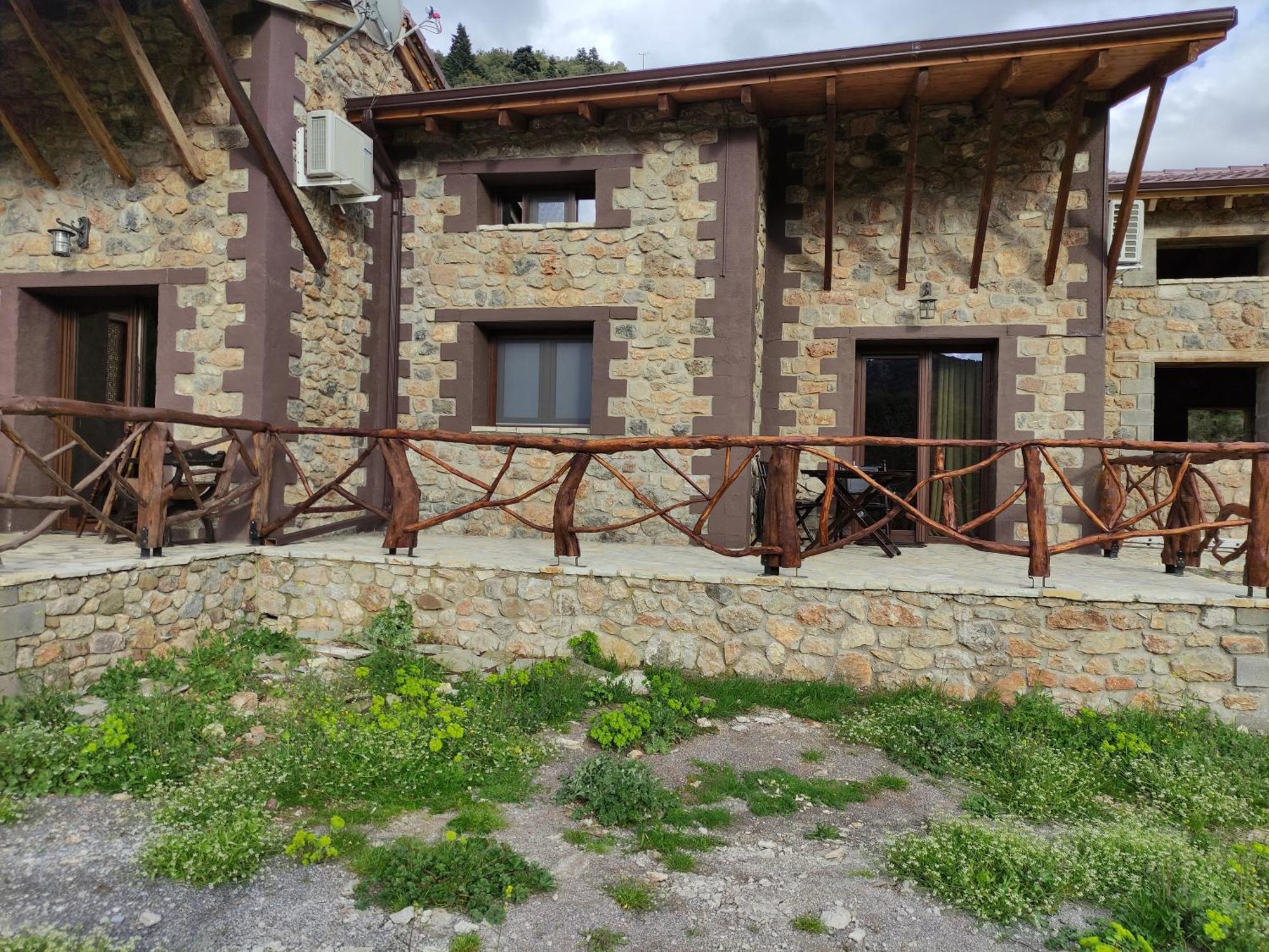 Oneiropagidasuites Kalavryta Chambre photo